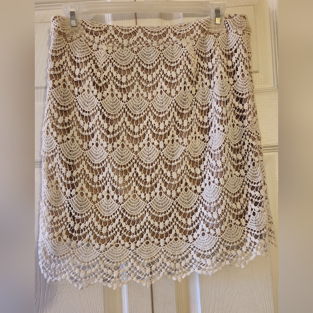 Forever 21 White Lace Skirt Boho Sz S Filigree Midi